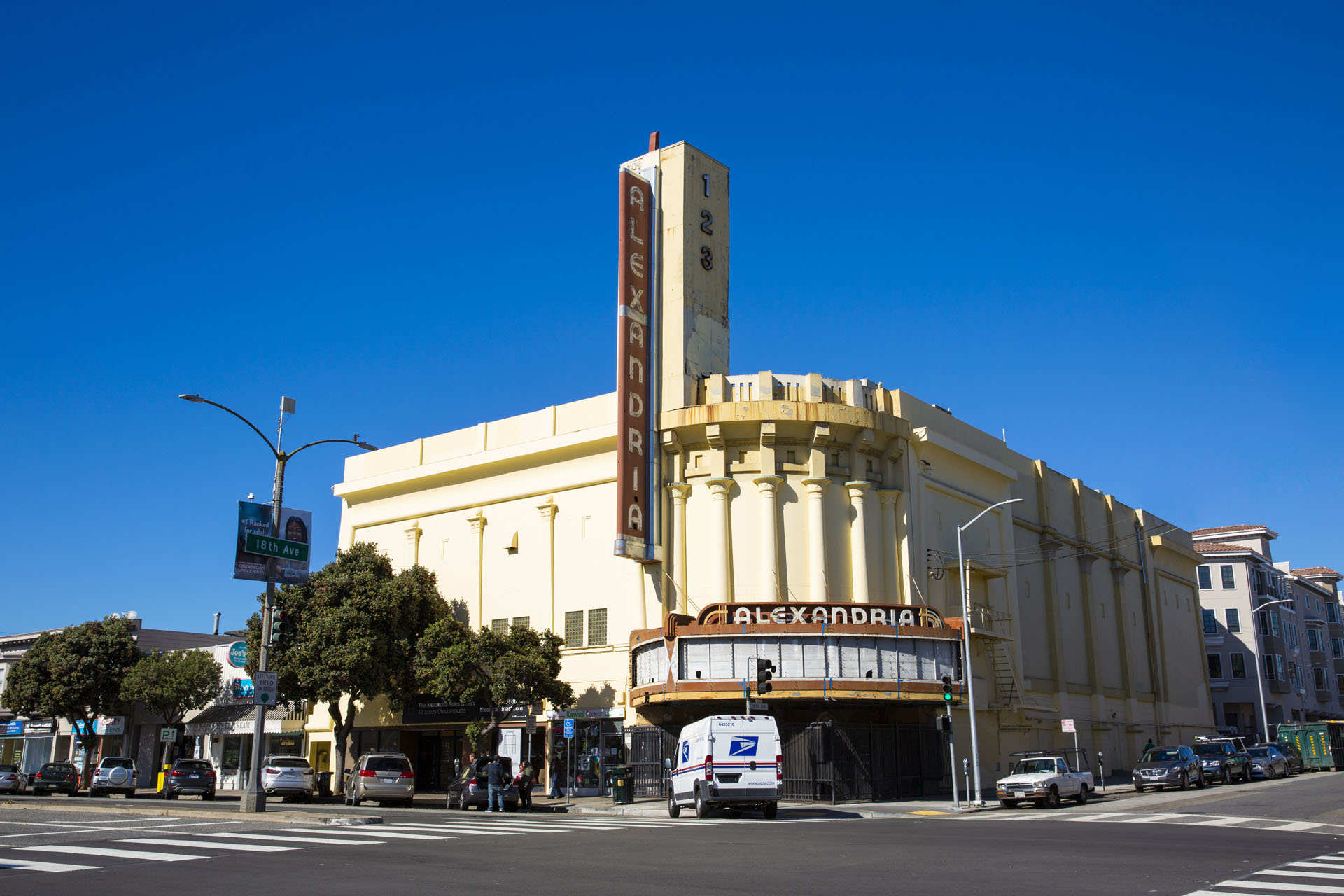 Inner Richmond Neighborhood Photo 2