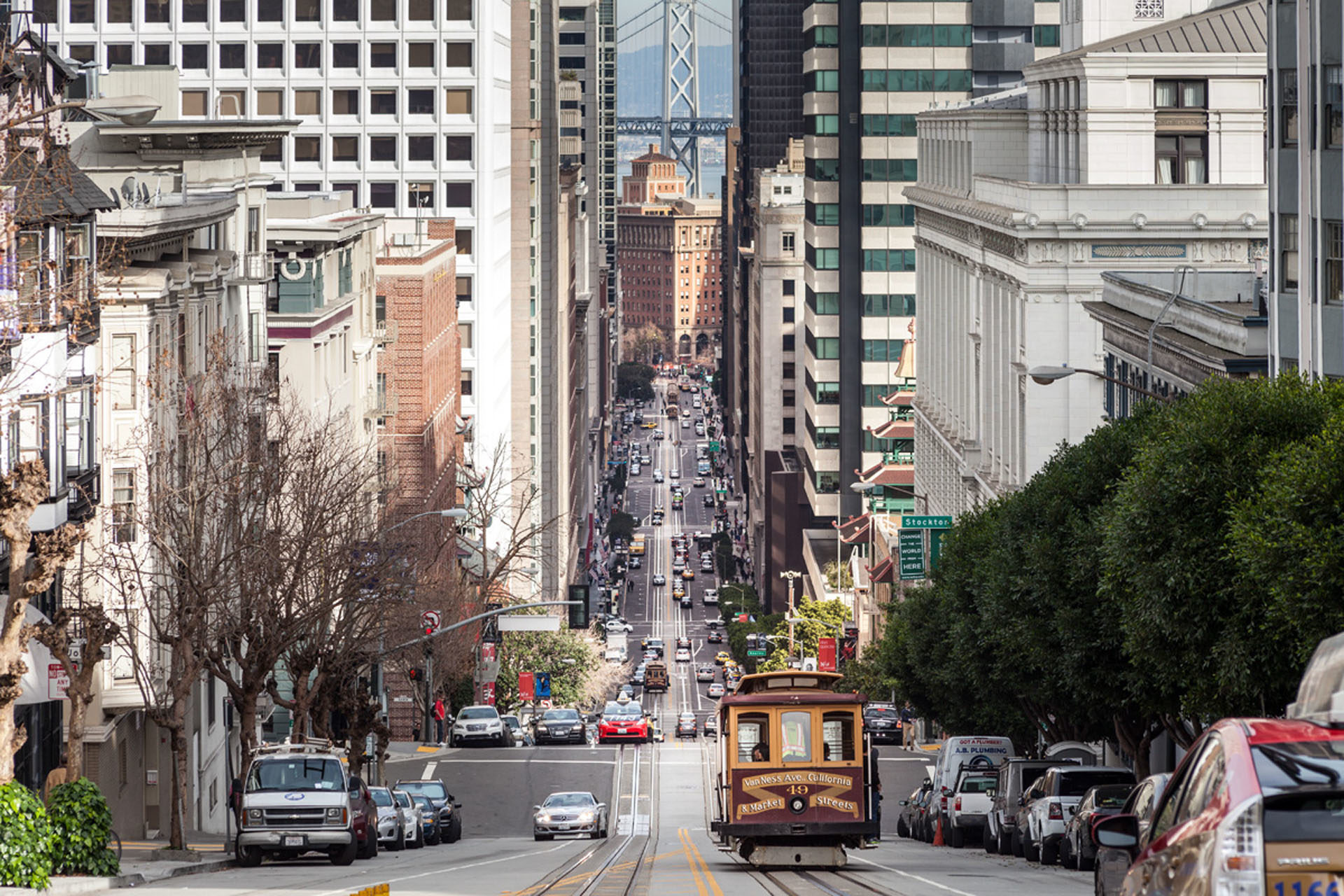 Views of Nob Hill near Downtown