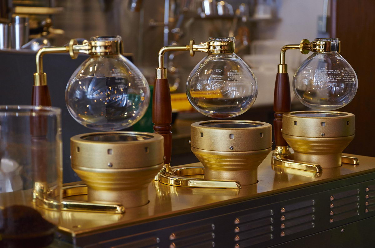 Coffee at Veritas Retail