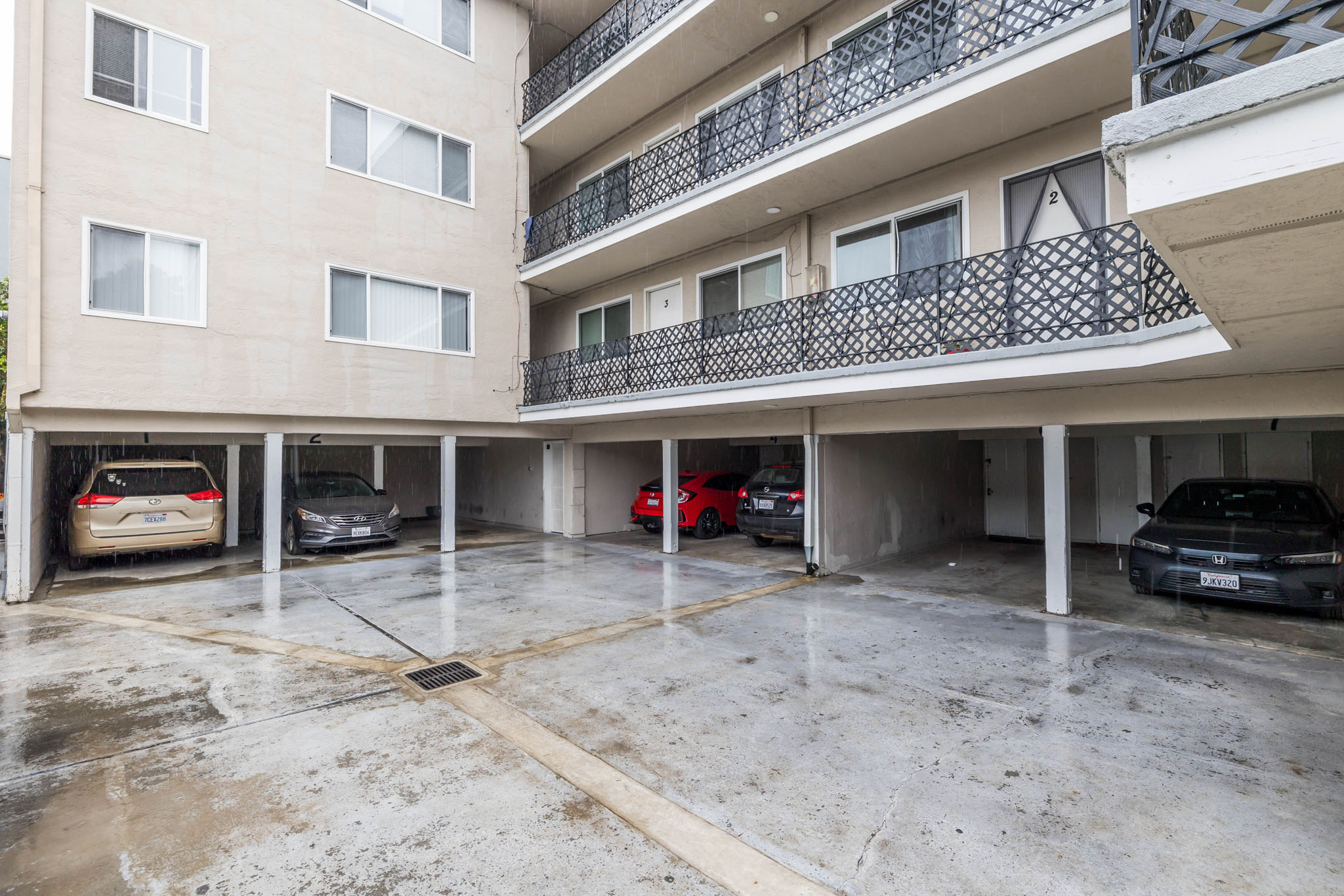 2011 10th Avenue Building Photo 3